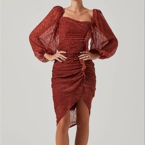ASTR ATHENS BURNOUT RUCHED MIDI DRESS